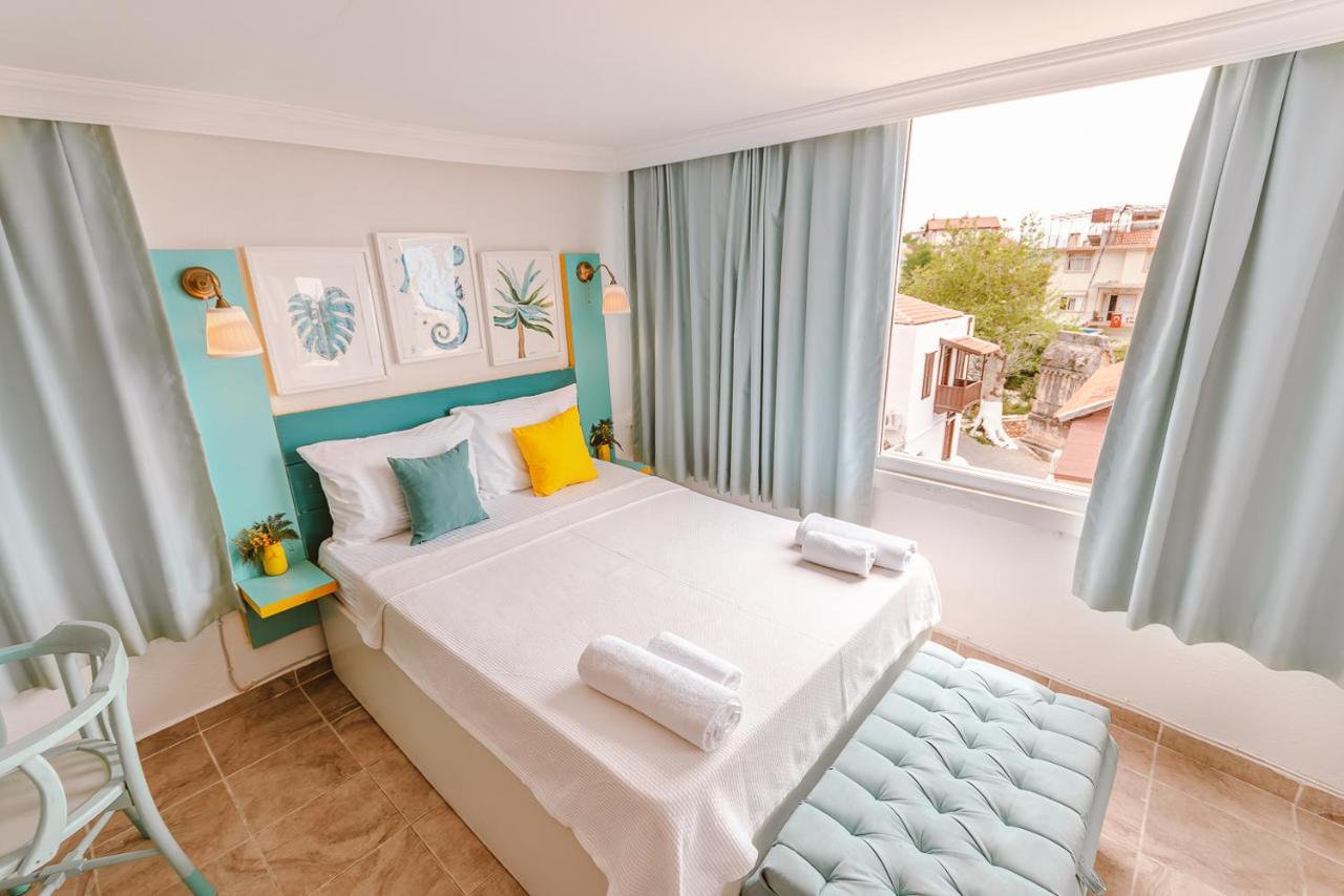 Kuytu Terrace Bed And Breakfast Каш Екстер'єр фото