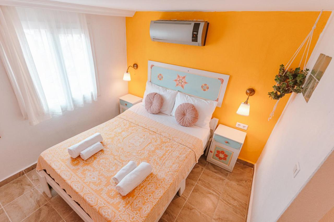 Kuytu Terrace Bed And Breakfast Каш Екстер'єр фото
