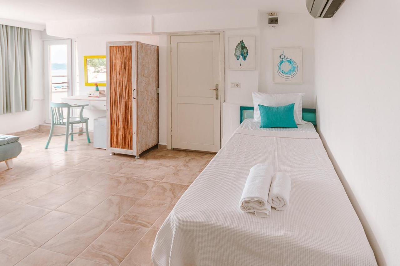 Kuytu Terrace Bed And Breakfast Каш Екстер'єр фото