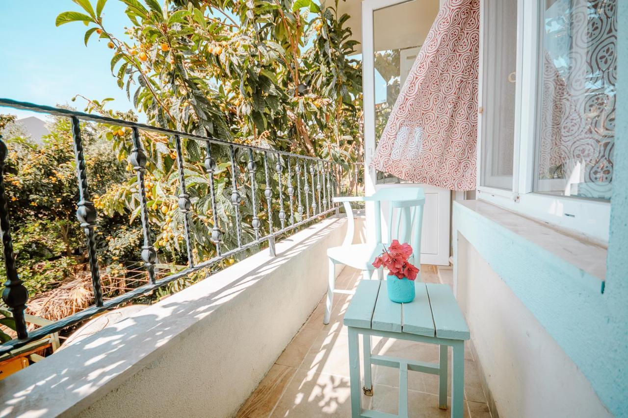 Kuytu Terrace Bed And Breakfast Каш Екстер'єр фото