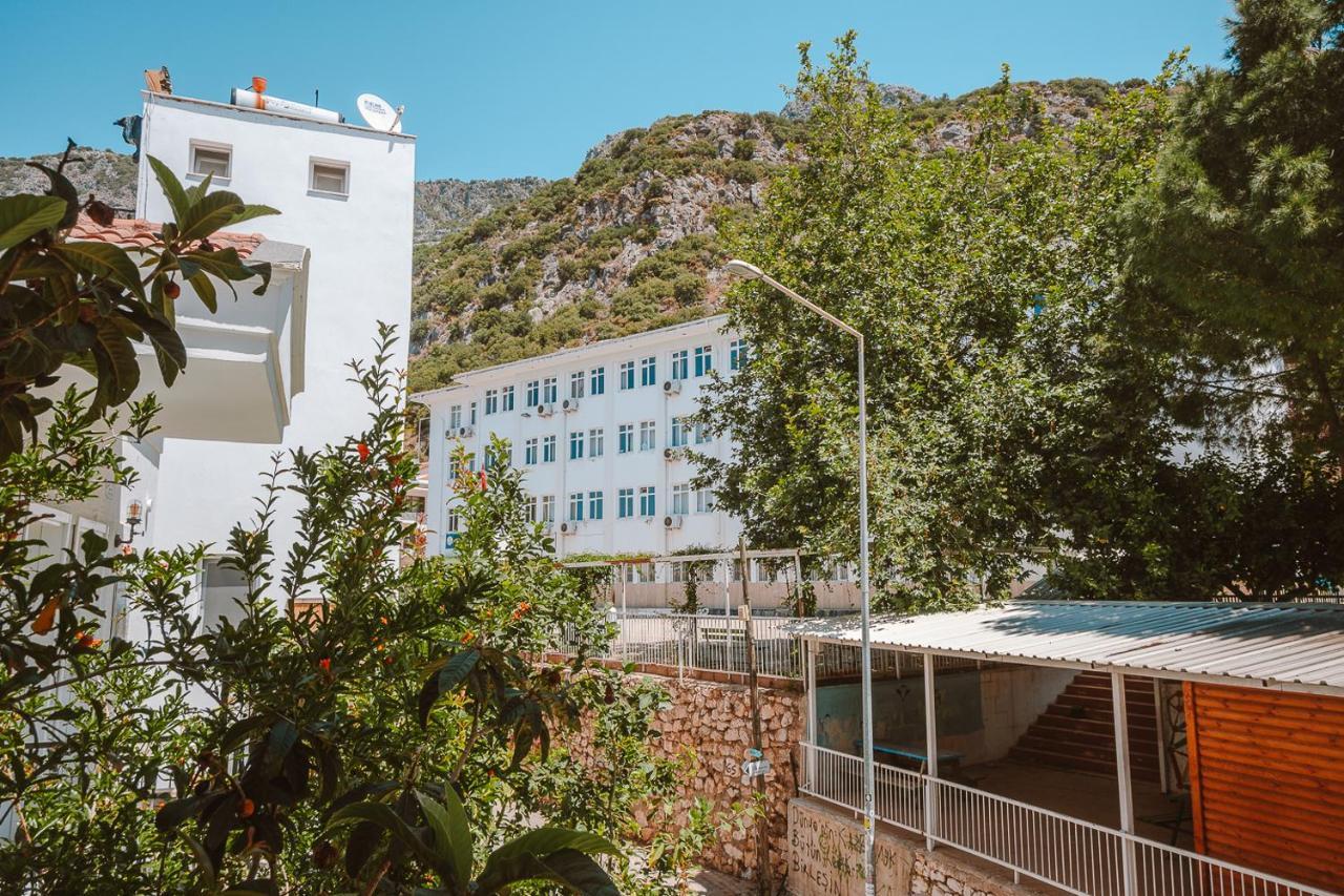 Kuytu Terrace Bed And Breakfast Каш Екстер'єр фото
